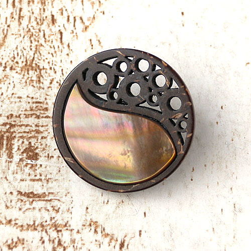 ココナッツボタンcol.45(茶色)　(15/20/23mm)