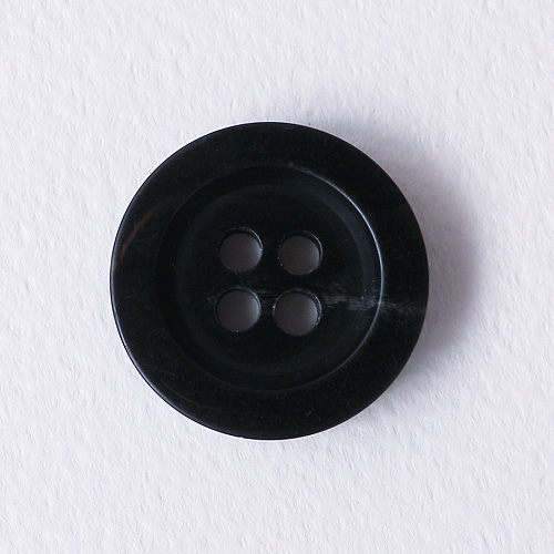 水牛調ボタンcol.09 (18/21/23mm)