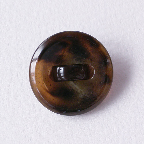 水牛調ボタンcol.47 (18/21mm)