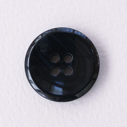 水牛調ボタンcol.58 (18/30mm)