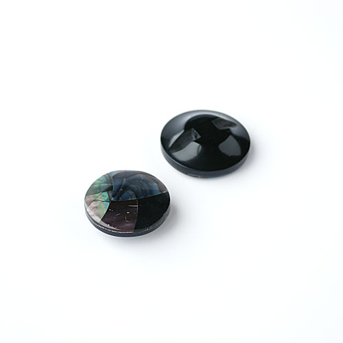 貝ボタン col.09(黒色)　(15mm)