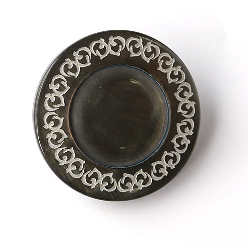 貝ボタンcol.09(黒色)　(13/18mm)