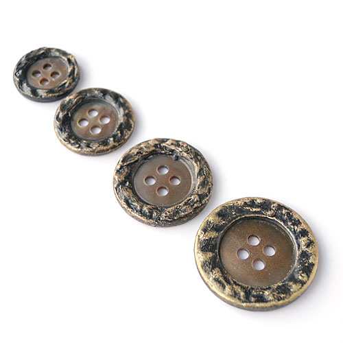 貝ボタンcol.47(茶色)xブラックゴールド (13/15/21mm)