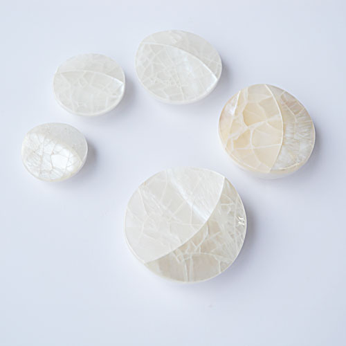 貝ボタンcol.01(白色)　(13/15/18mm)