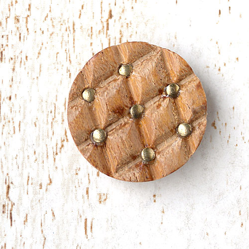 木ボタンcol.42(茶色)　(15/20mm)