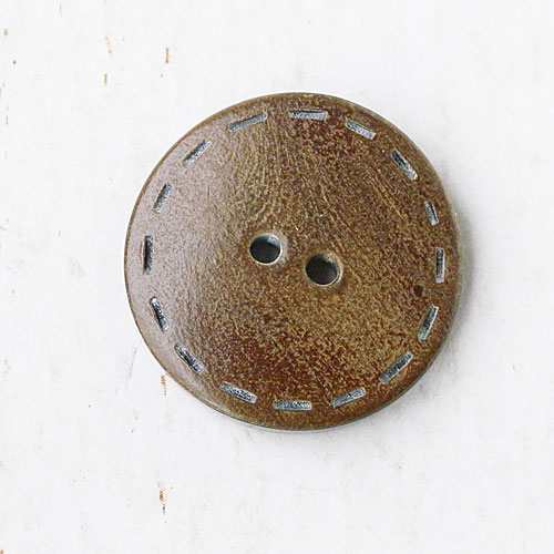 本水牛ボタンcol.45(茶色)　(18/21/25mm)