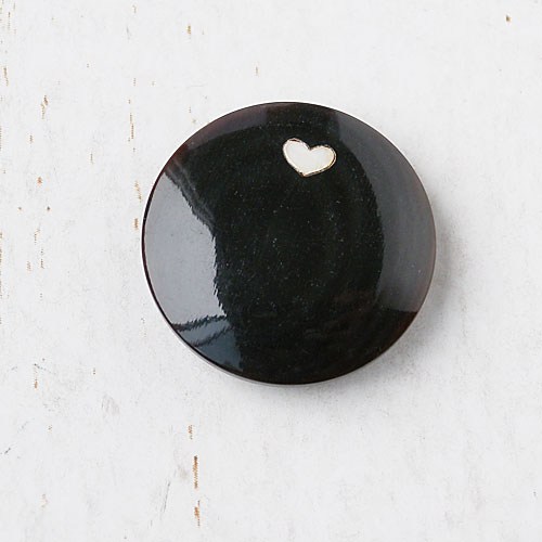 本水牛ボタン(焦茶色)　(15/18/20/23mm)