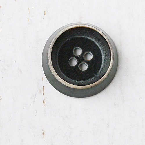 本水牛ボタン(焦茶)　(11.5/13/15/18/21mm)