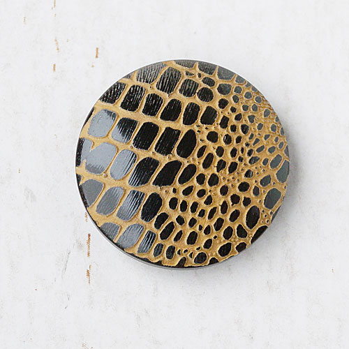 本水牛ボタン(焦茶)　(15/18/20/23mm)